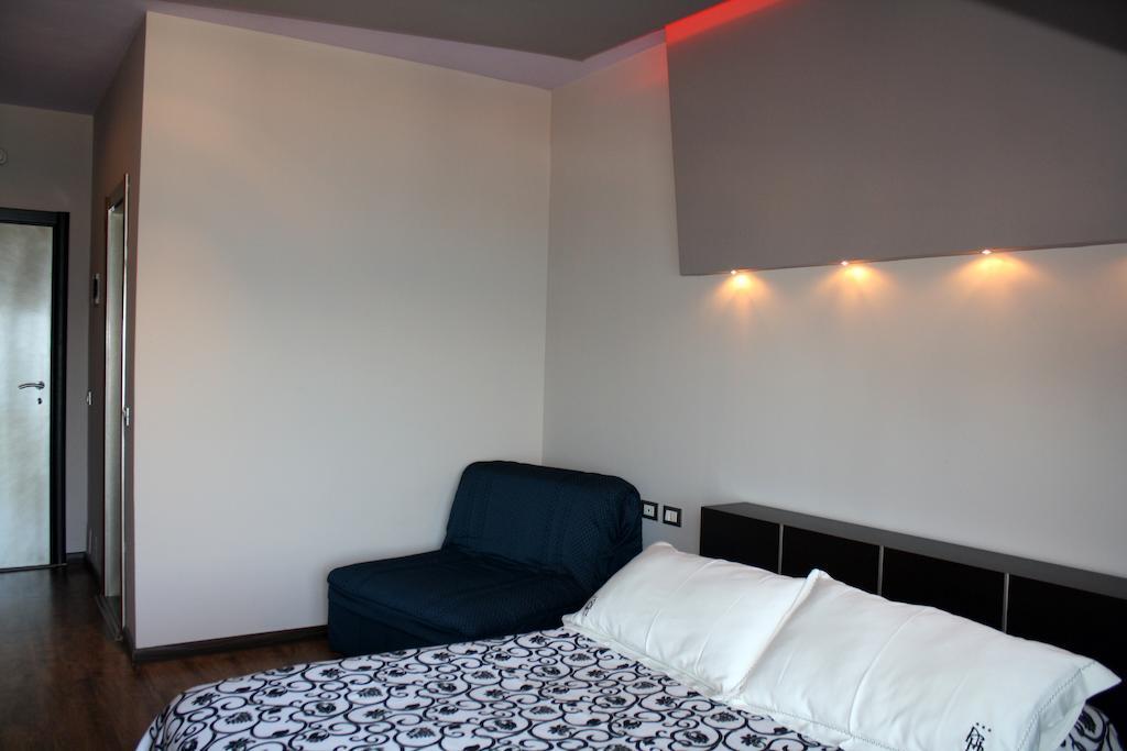 Hotel Ambasador à Vlorë Extérieur photo