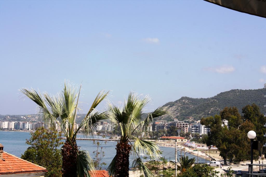 Hotel Ambasador à Vlorë Extérieur photo