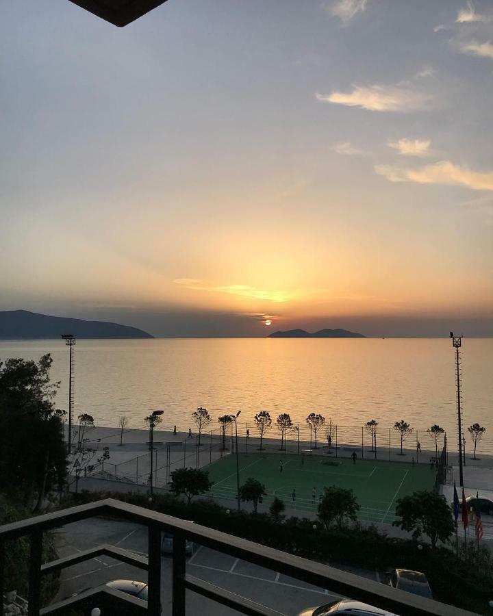 Hotel Ambasador à Vlorë Extérieur photo
